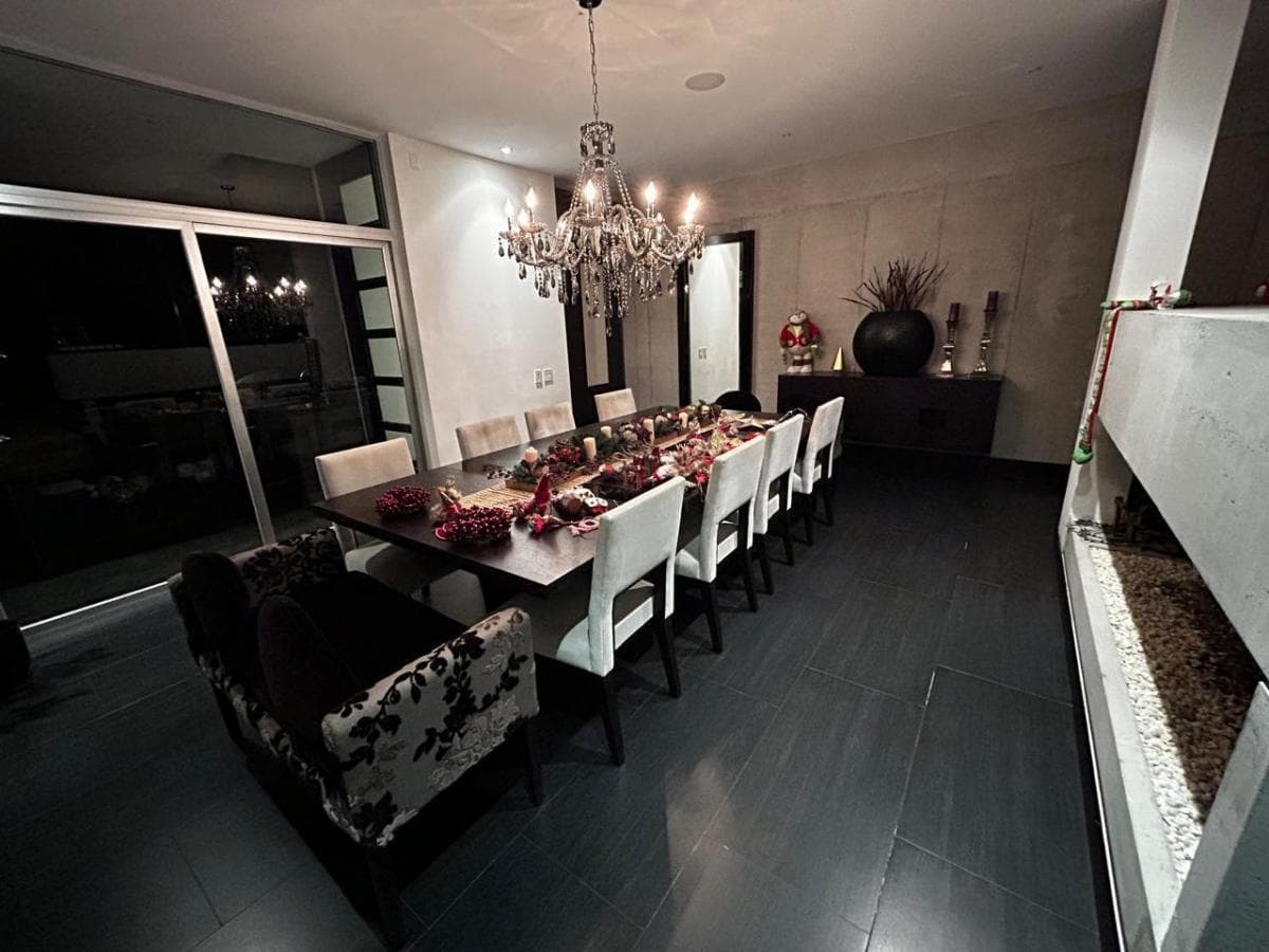 Casa de Lujo en Venta Cumbayá Cerca Al Rancho San Francisco — imagen 3