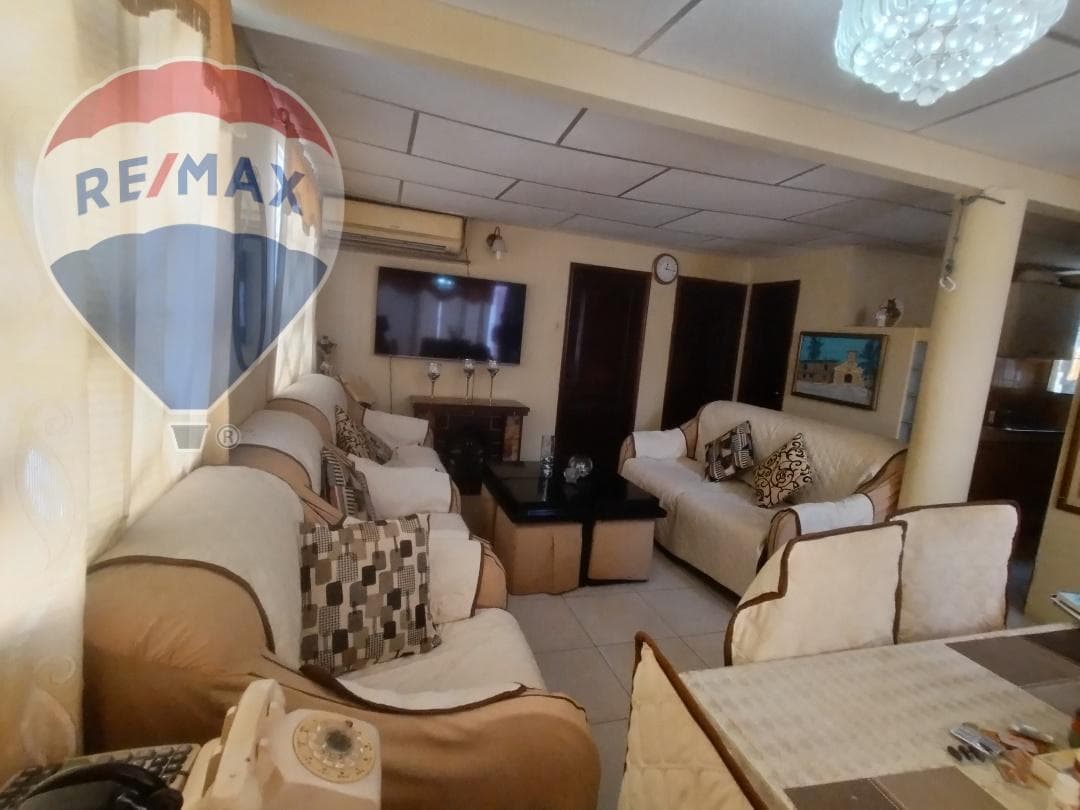 Venta de Casa Una Planta, en Cdla. Floresta 1, Sur de Guayaquil - J. Moncada, Guayas — imagen 8