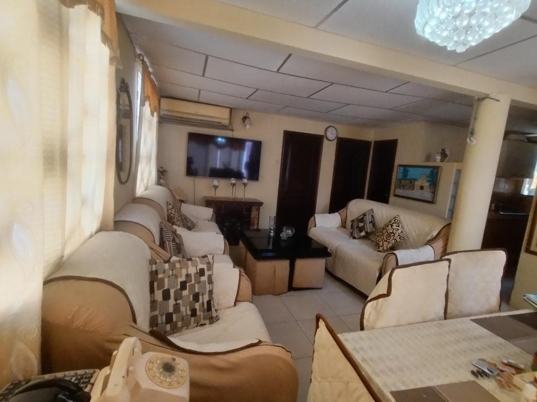 Venta de Casa Una Planta, en Cdla. Floresta 1, Sur de Guayaquil - J. Moncada, Guayas — imagen 6