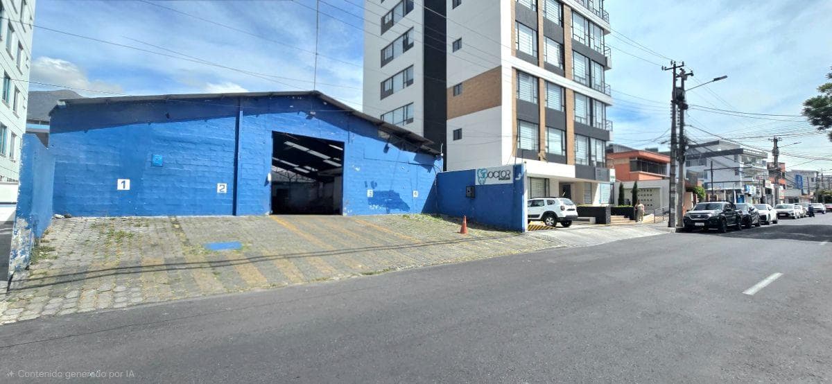 Se Vende Terreno o Galpón Sector Clínica Pasteur. Provincia de Pichincha — imagen 5