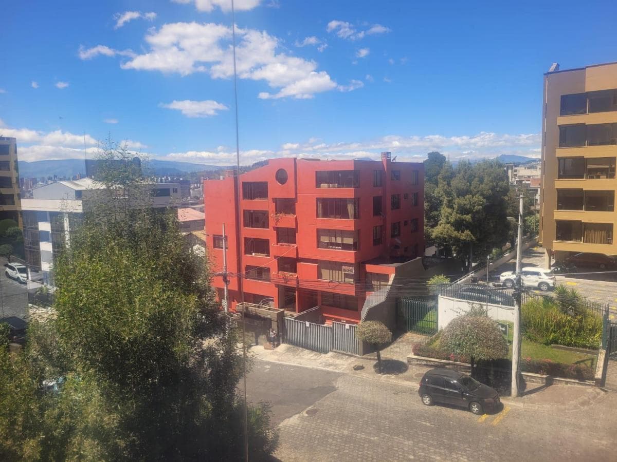 Departamento en Rumipamba — imagen 3