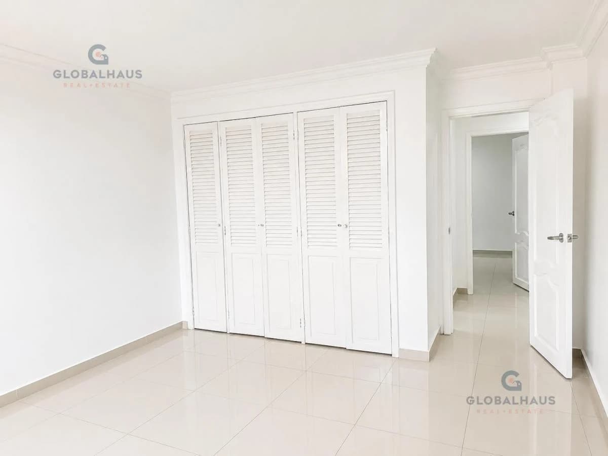 Departamento en Venta con Garaje en Lomas de Urdesa A. m. Guayas — imagen 10