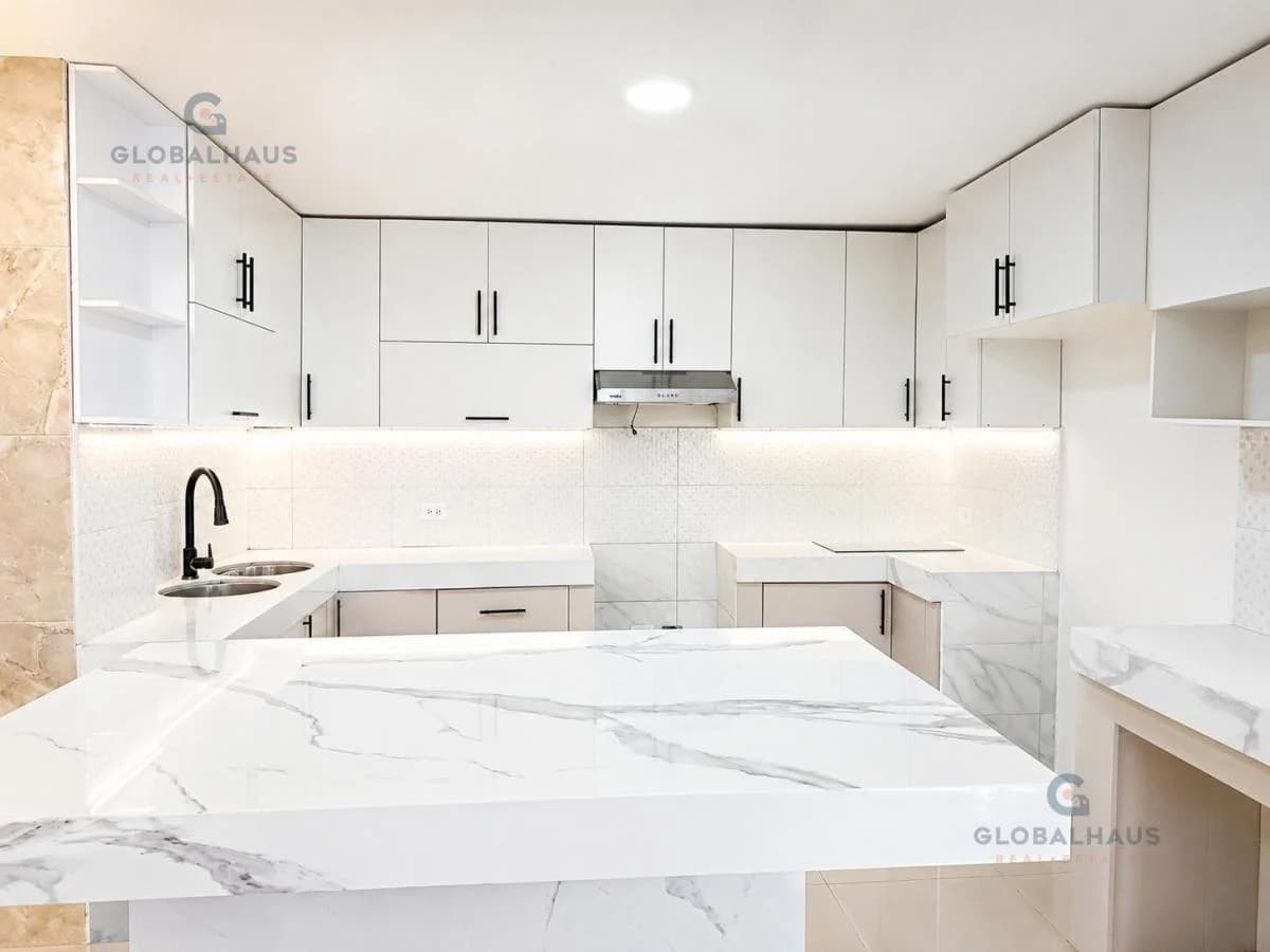 Departamento en Venta con Garaje en Lomas de Urdesa A. m. Guayas — imagen 5