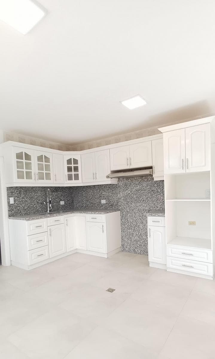 Casa en Venta, 4 Habitaciones, Garages, Estudio, Terrazas _ Conj Privado, Cerca Cc San Rafael Shopping — imagen 5