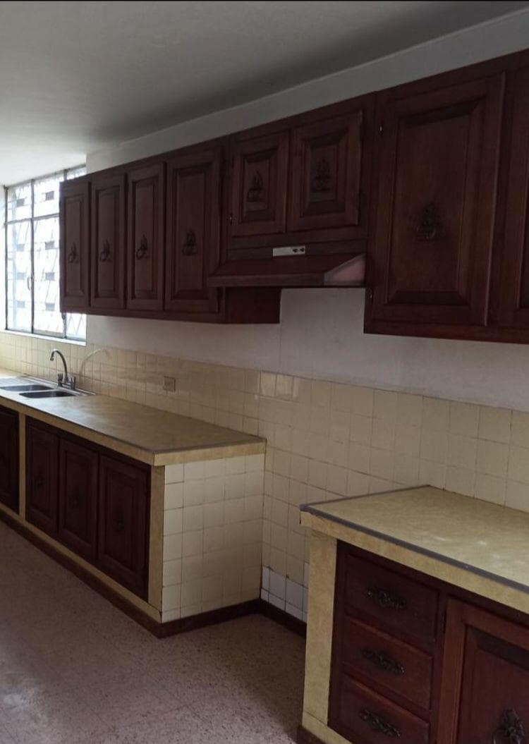 Casa en Venta 384 m² de Terreno, Sector La Carolina, 16 Pisos. Ideal Proyecto Inmobiliario — imagen 9
