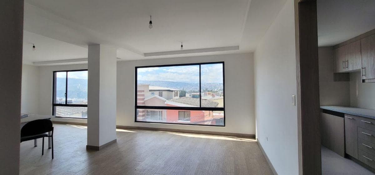 Departamento en Venta de Tres Dorm. por Estrenar en Pusuqui — imagen 8