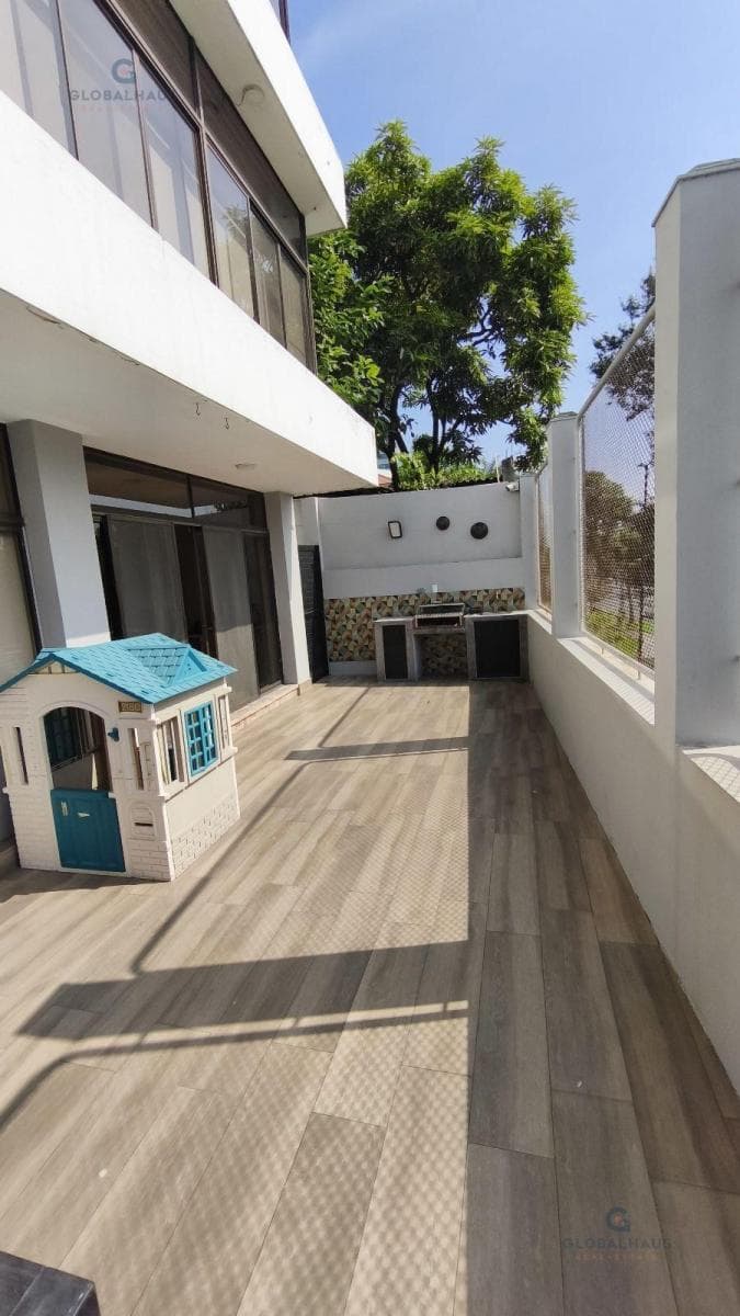 Venta Departamento Cdla La Fuente Universidad Católica Centro de Guayaquil, 3 Dorm. J. C. Guayas — imagen 3
