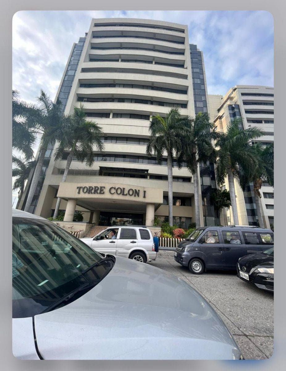 Departamento de Venta Kennedy Torres del Hilton, Guayas — imagen 1