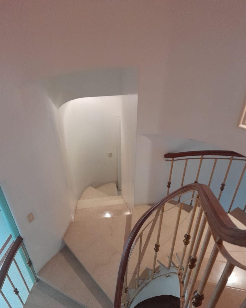13. - Venta de Espectacular Casa en Urb. Los Olivos - Ceibos, Guayas — imagen 8