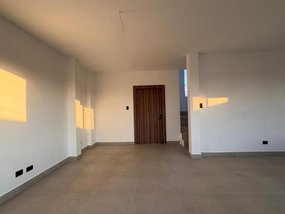 Casa en Venta, Urbanizacion Logare, Via Salitre, Ingg, Guayas — imagen 3