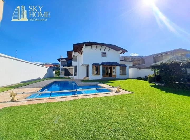 Casa en venta en Quito, Pichincha
