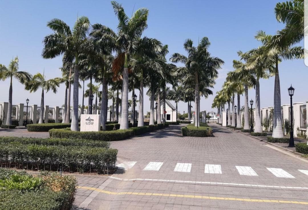 Casa Esquinera en Proyecto en Venta de 4 Habitaciones en Aires de Batán. m. C. Guayas — imagen 2