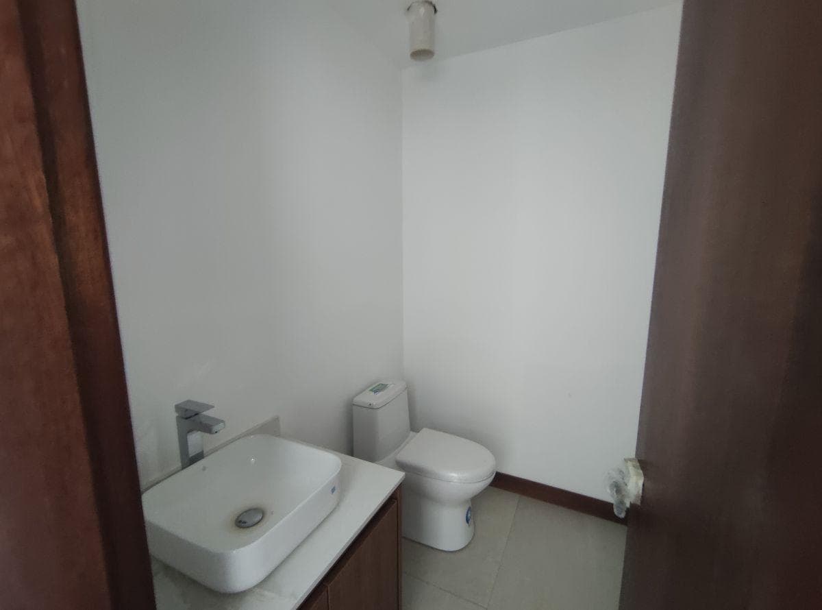 Venta Departamento Duplex con Jardin 3 Dorm. en Cumbaya — imagen 9