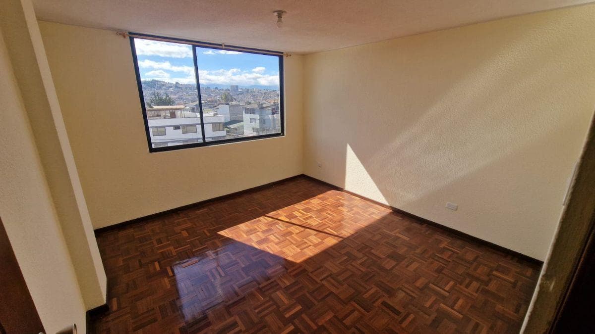 Urgente Vendo Departamento Remodelado Sector Cotocollao — imagen 4