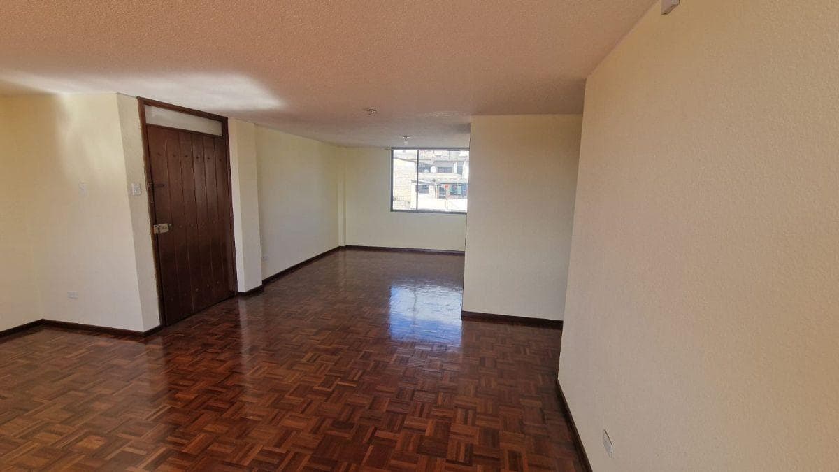 Urgente Vendo Departamento Remodelado Sector Cotocollao — imagen 3