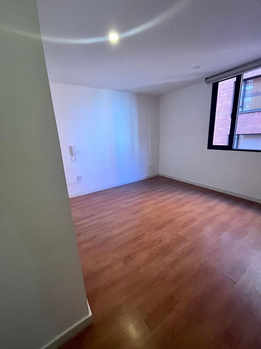 Hermoso Departamento de Venta en El Sector de La Bosmediano — imagen 2