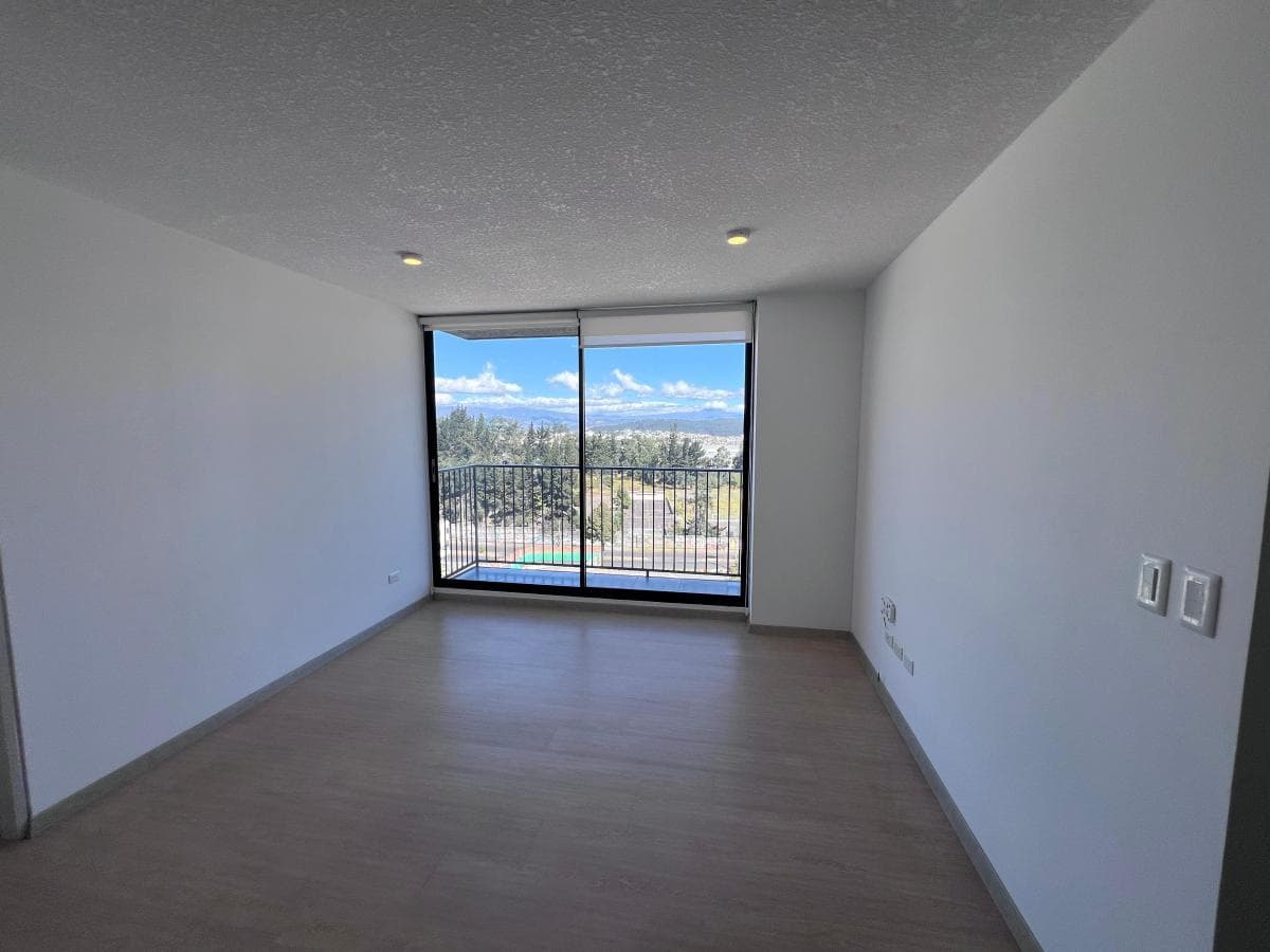 Vendo Departamento con Balcon en Torres Santa Catalina — imagen 9