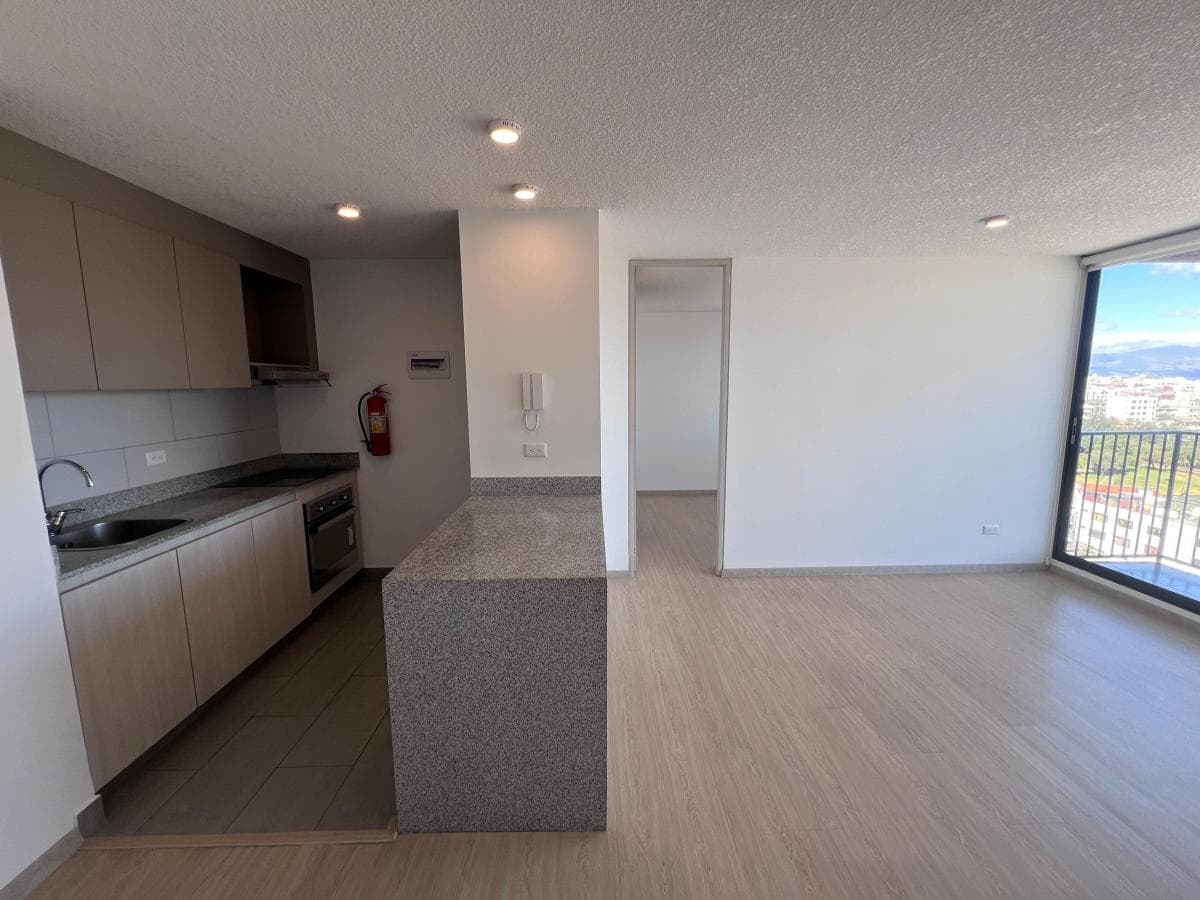 Vendo Departamento con Balcon en Torres Santa Catalina — imagen 7
