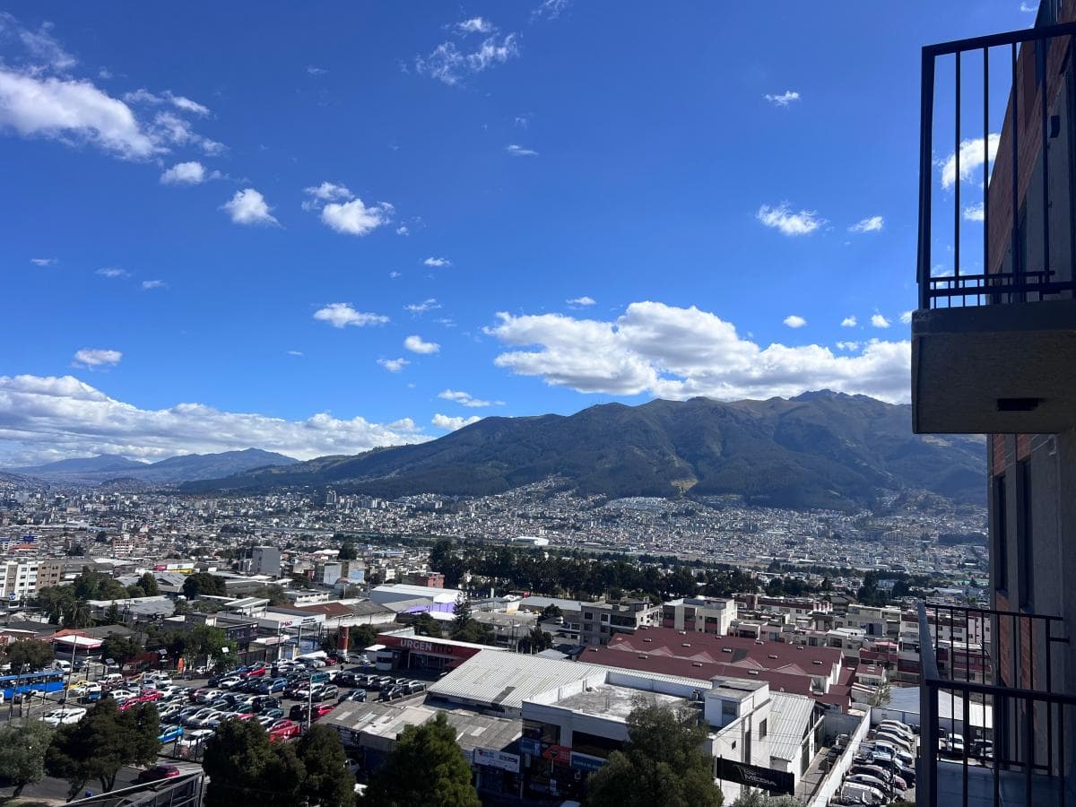 Vendo Departamento con Balcon en Torres Santa Catalina — imagen 6