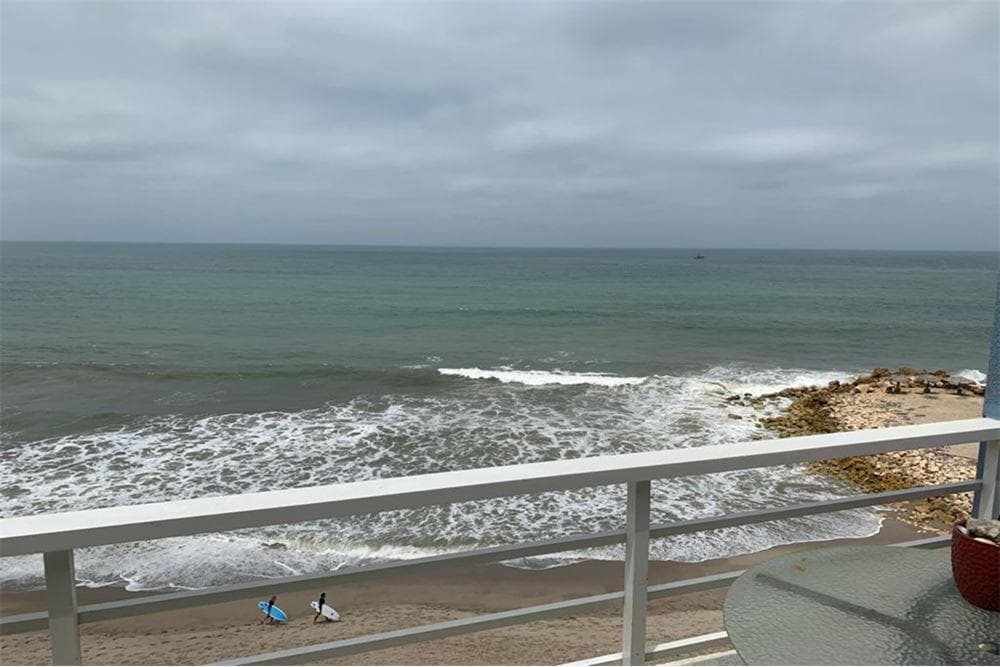 De Oportunidad! en Venta Suite en Ocean m. Espinosa, Guayas — imagen 2