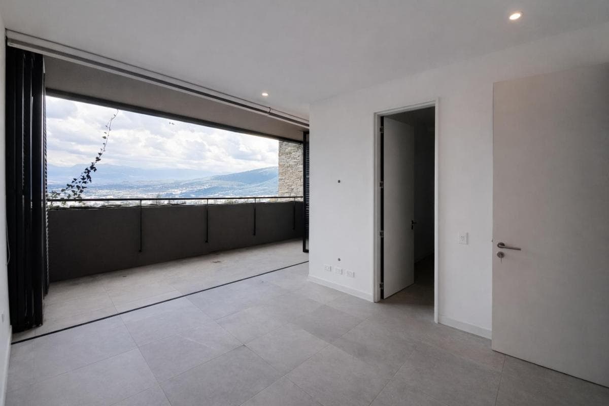 Venta de Departamento con Terraza en Aquarela Cumbayá 3 Hab — imagen 9
