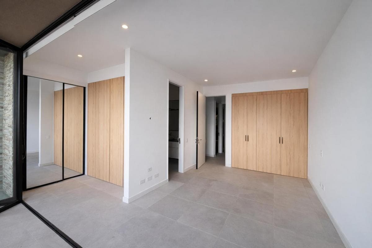 Venta de Departamento con Terraza en Aquarela Cumbayá 3 Hab — imagen 5