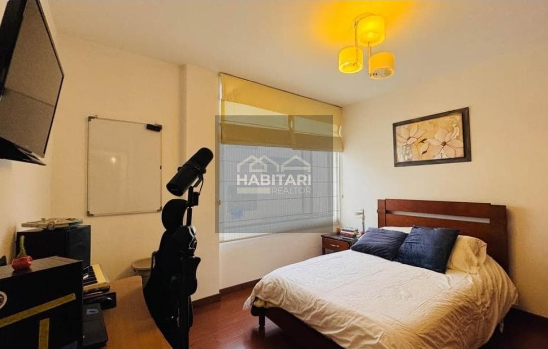 Departamento Amplio 4 Dormitorio 5 Baños, Hermosa Vista y Suite Independiente, en Quito Cotocollao — imagen 9