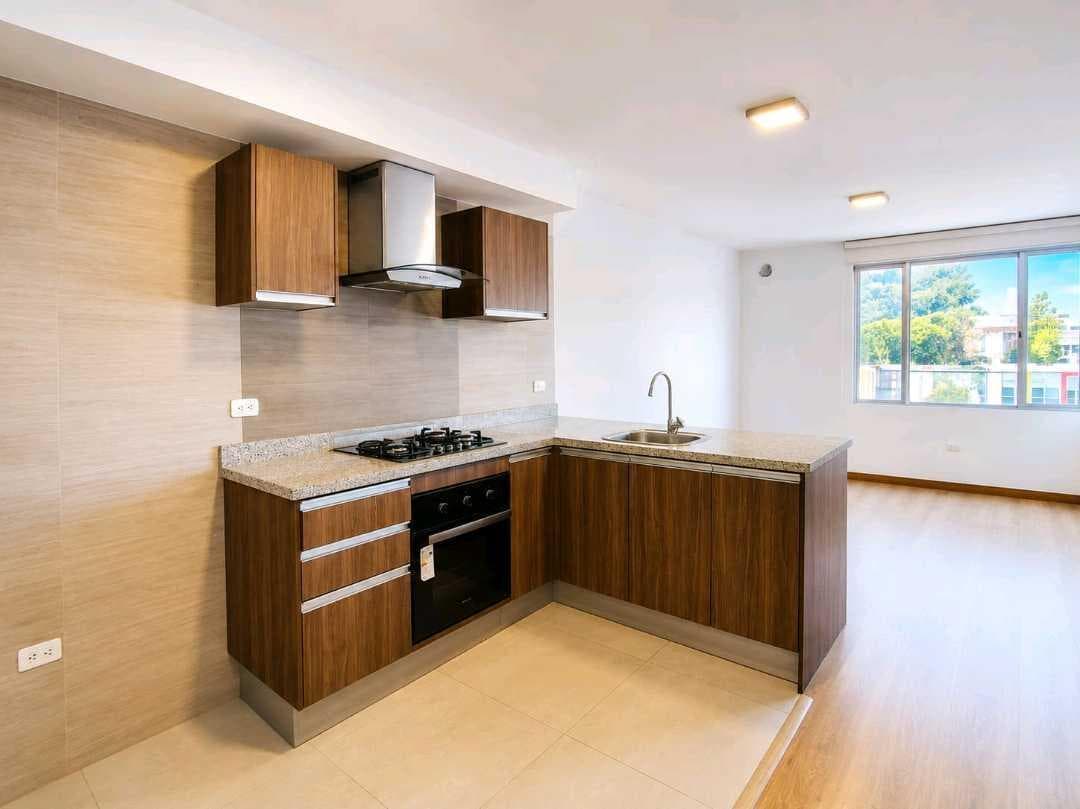 Moderna Suite en Venta – Sector Udla Granados — imagen 10