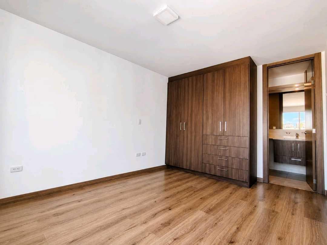 Moderna Suite en Venta – Sector Udla Granados — imagen 6