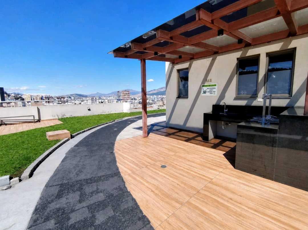 Moderna Suite en Venta – Sector Udla Granados — imagen 5