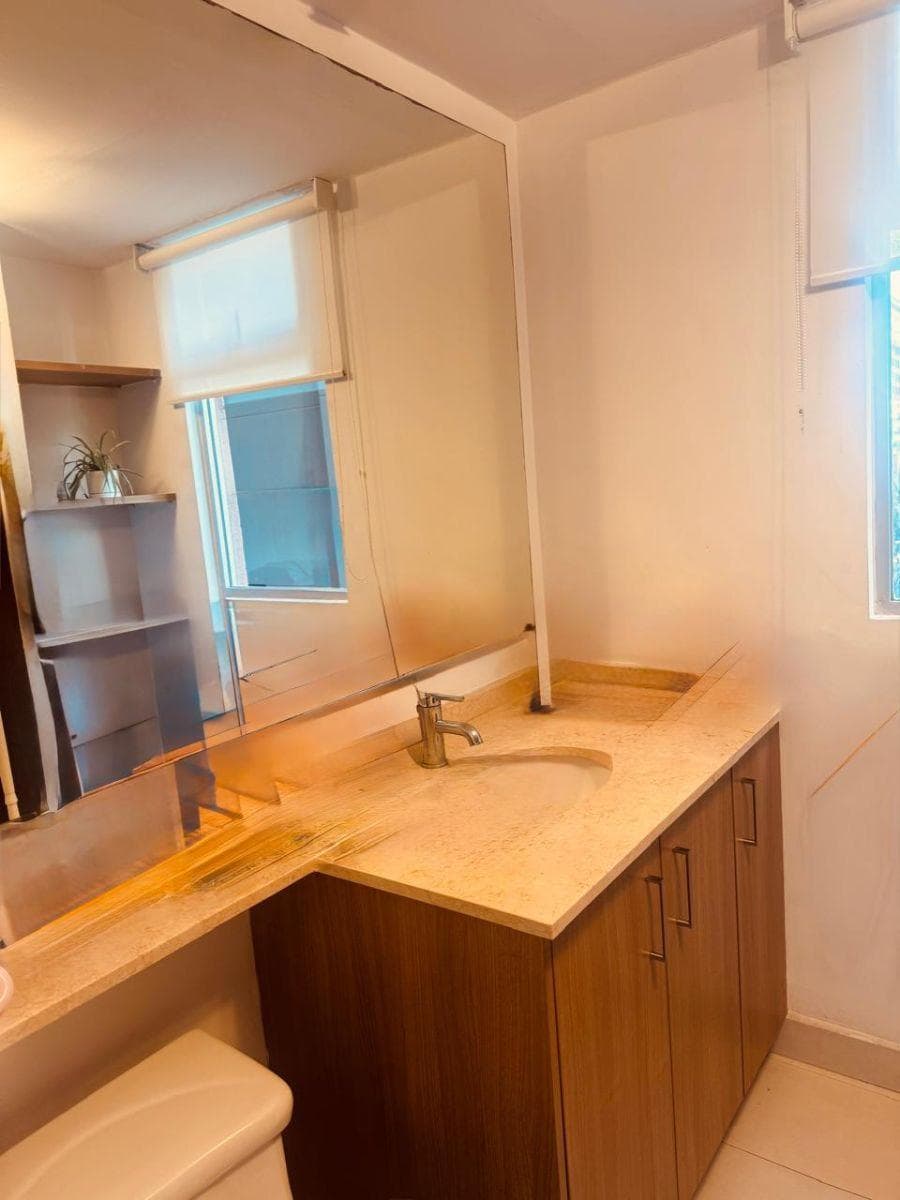 Vendo Departamento en Av Republica de El Salvador — imagen 2
