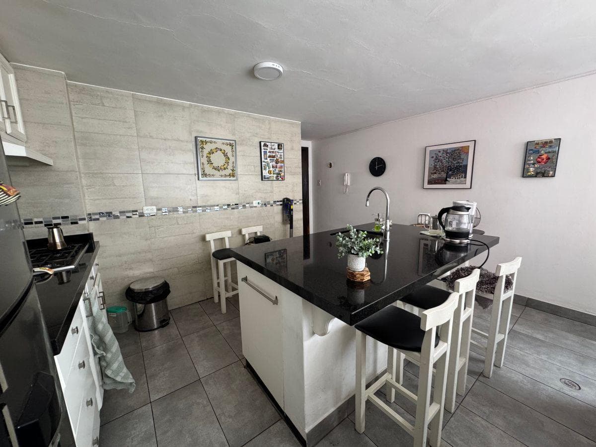 Oportunidad Venta Dpto 120 m². La Carolina. Provincia de Pichincha — imagen 5