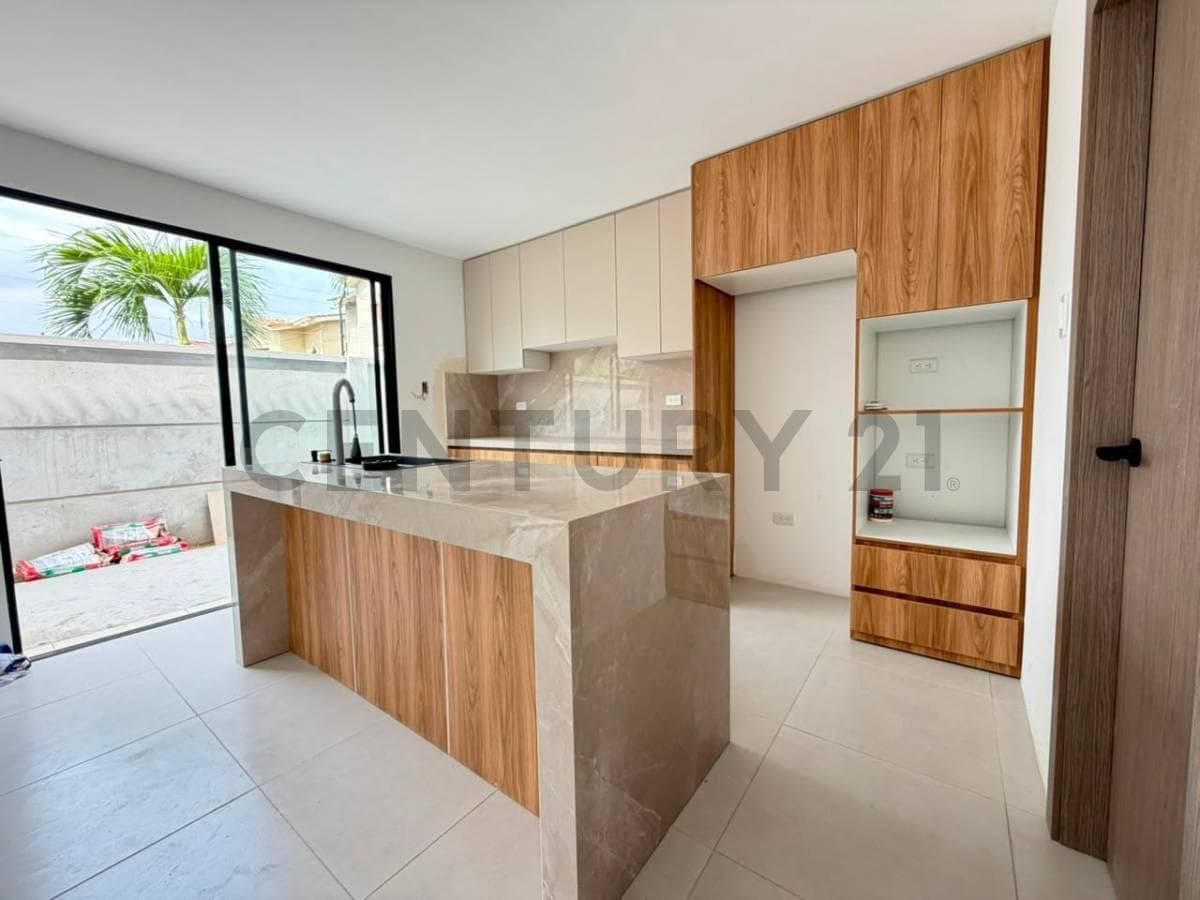 Venta de Departamento de Estreno en La Aurora, Urb. Alcántara, Guayas — imagen 1