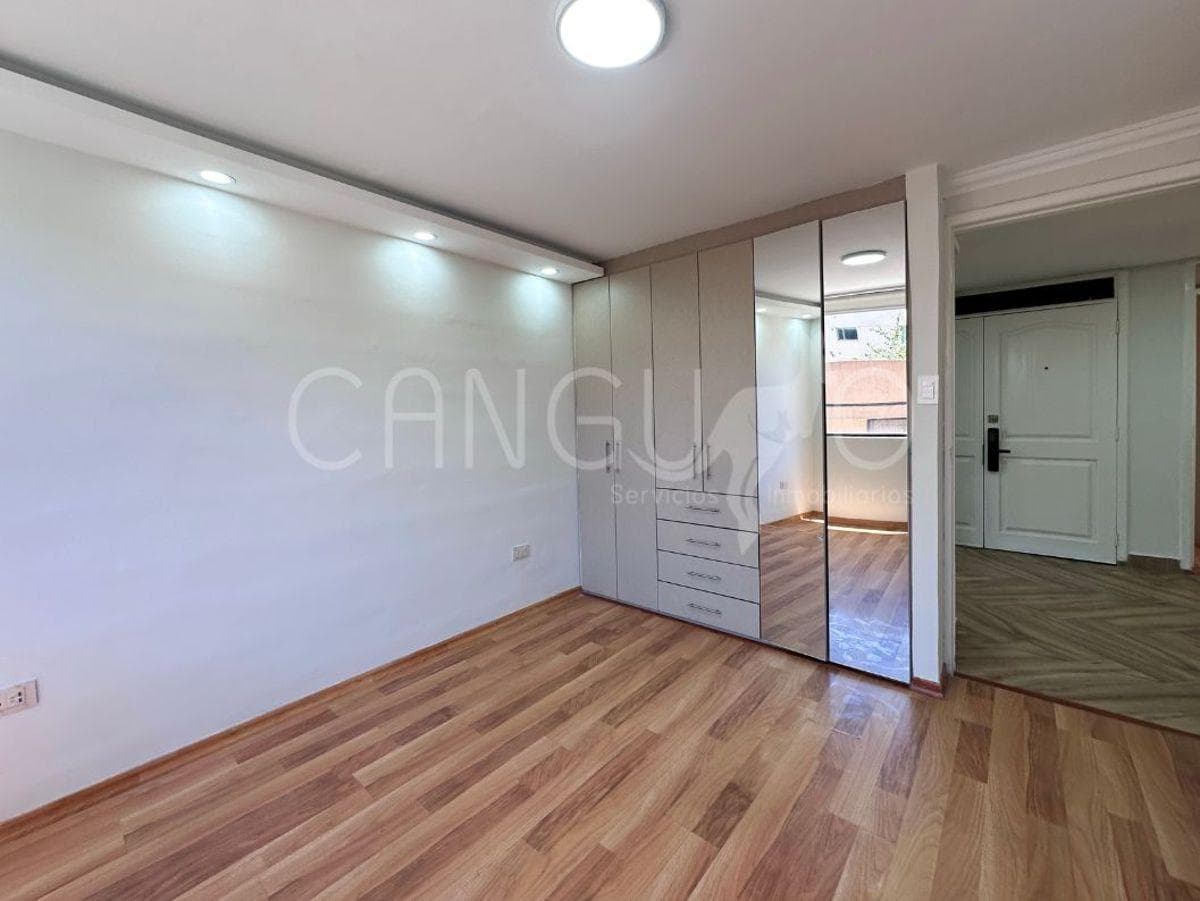 Departamento Remodelado de 3 Dorm. con Terraza en La Granda Centeno — imagen 6