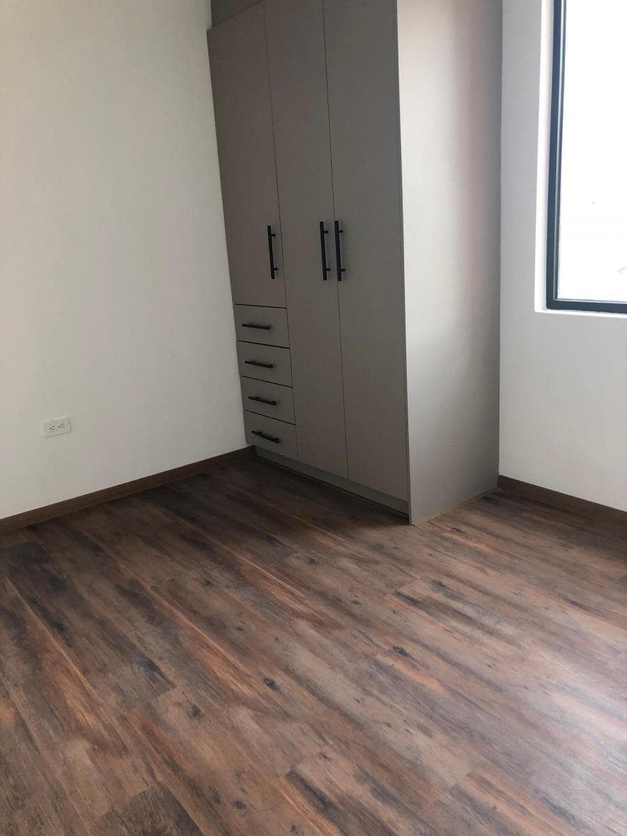 Vendo Departamento a Estrenar Nuevos Monteserrin Mlasanza — imagen 4
