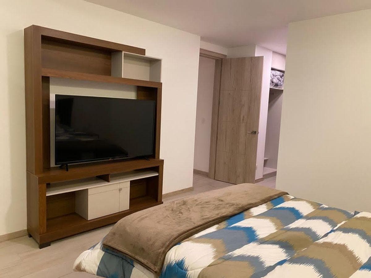 Departamento en Venta de 2 Dorm. Sector República del Salvador — imagen 5