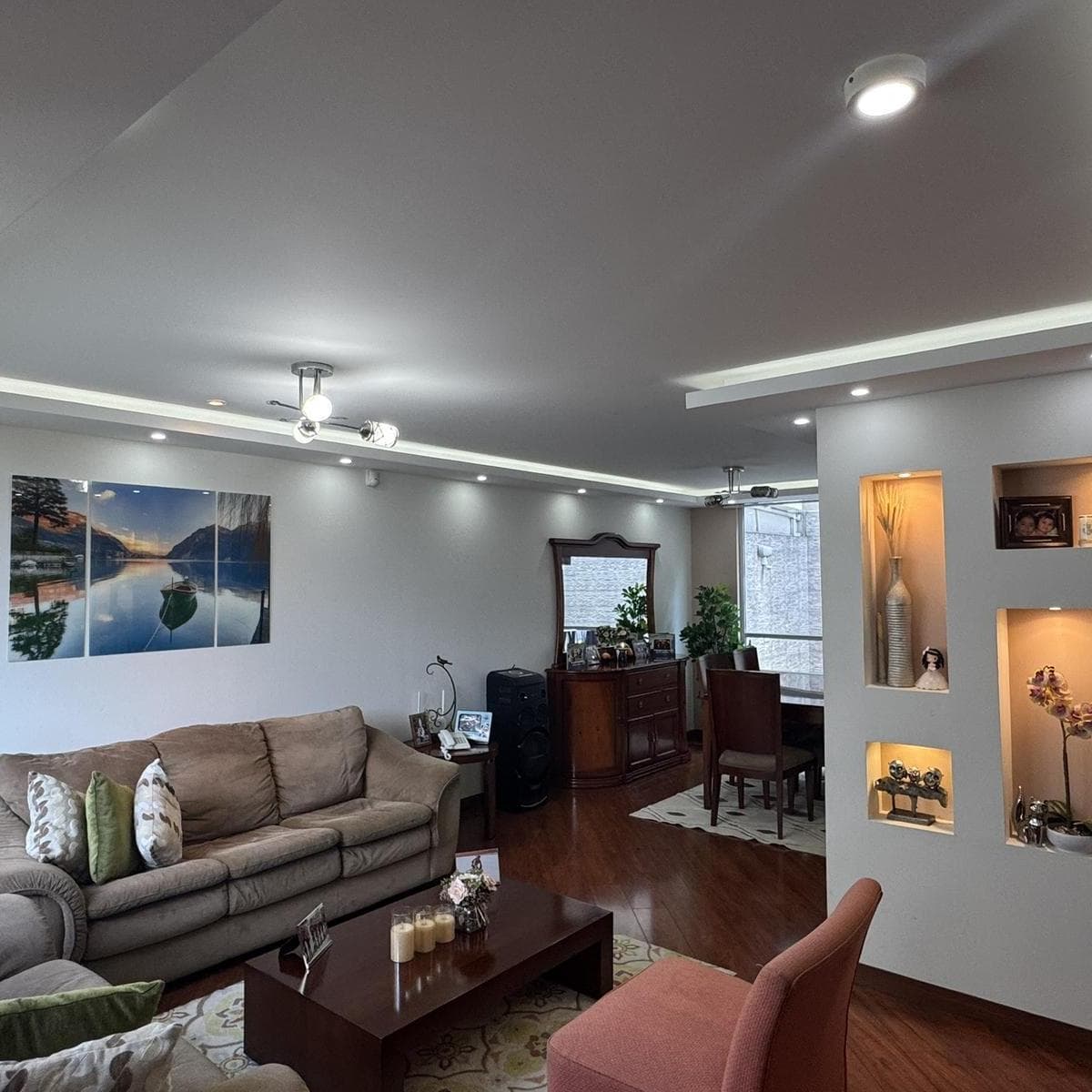 Venta Casa de 3 Dorm. Al Norte de Quito en San Fernando - Quito — imagen 1