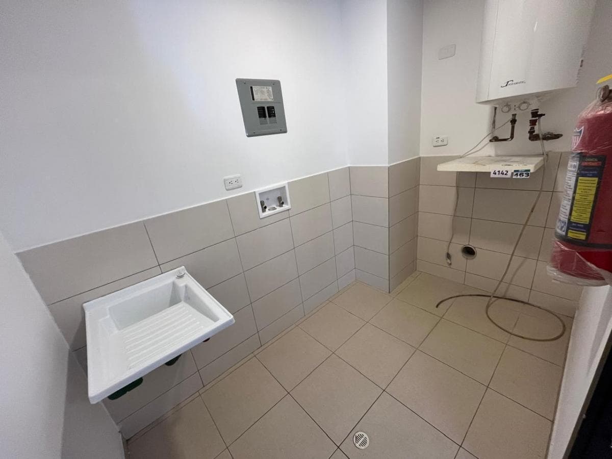 Pinar Bajo, Departamento en Venta 2 Dorm., 2 Parqueaderos, 73 m² — imagen 2
