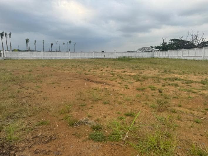 Terrenos Comerciales en Samborondon Al Pie de La Vía! Paseo Batan, Guayas — imagen 4