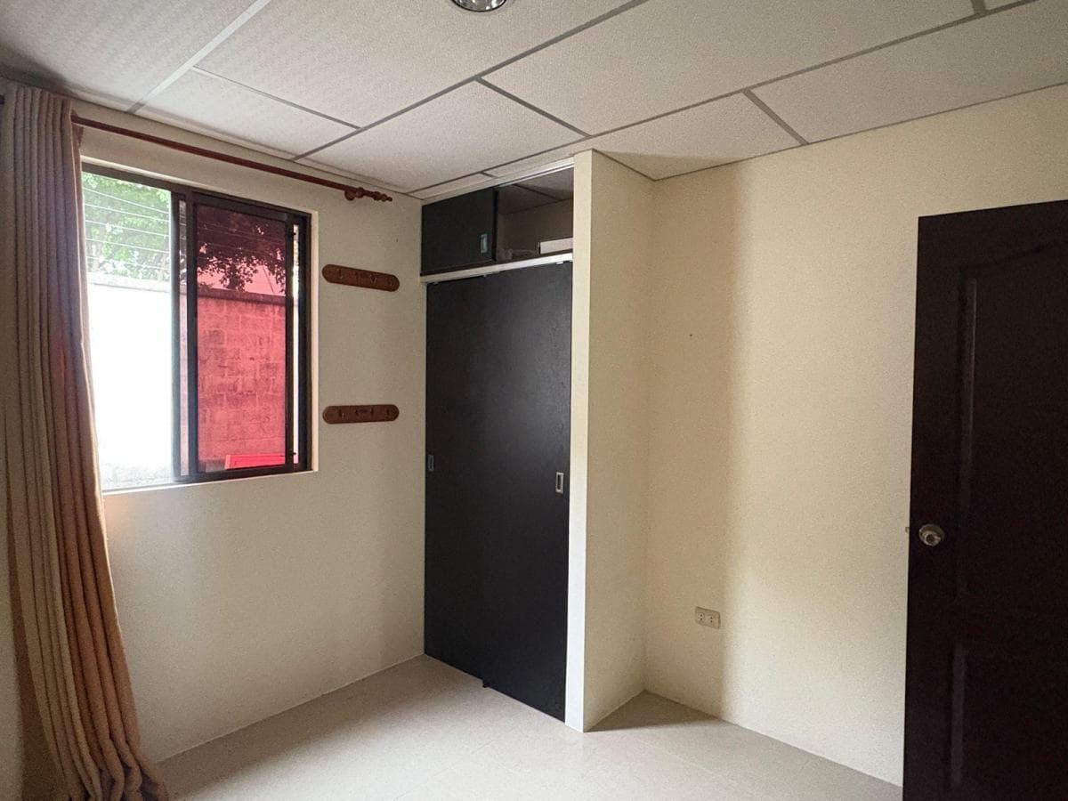 Venta de Casa en Urbanizacion La Joya Etapa Perla Natm, Guayas — imagen 6