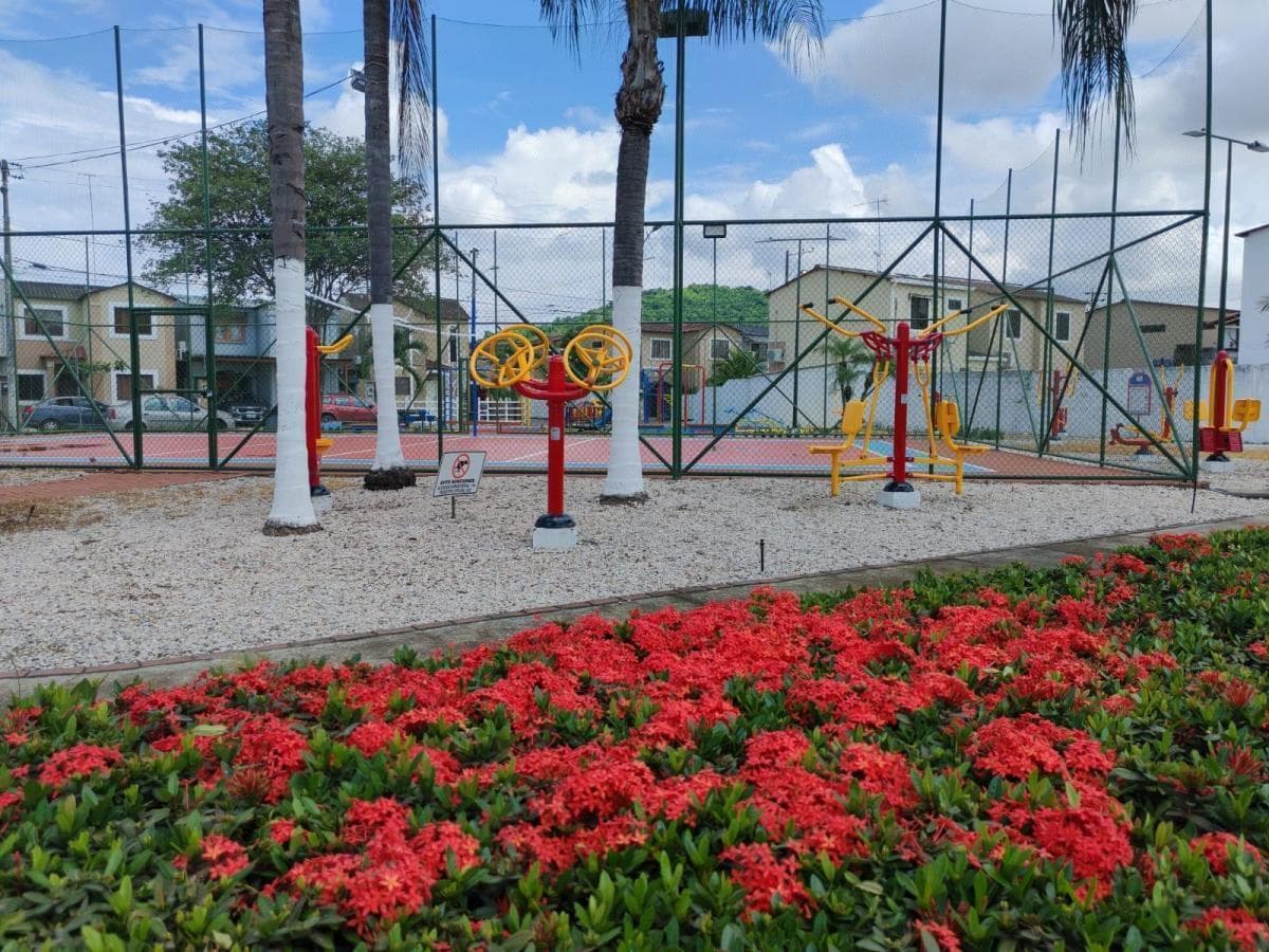 Venta de Casa en Urbanizacion La Joya Etapa Perla Natm, Guayas — imagen 3
