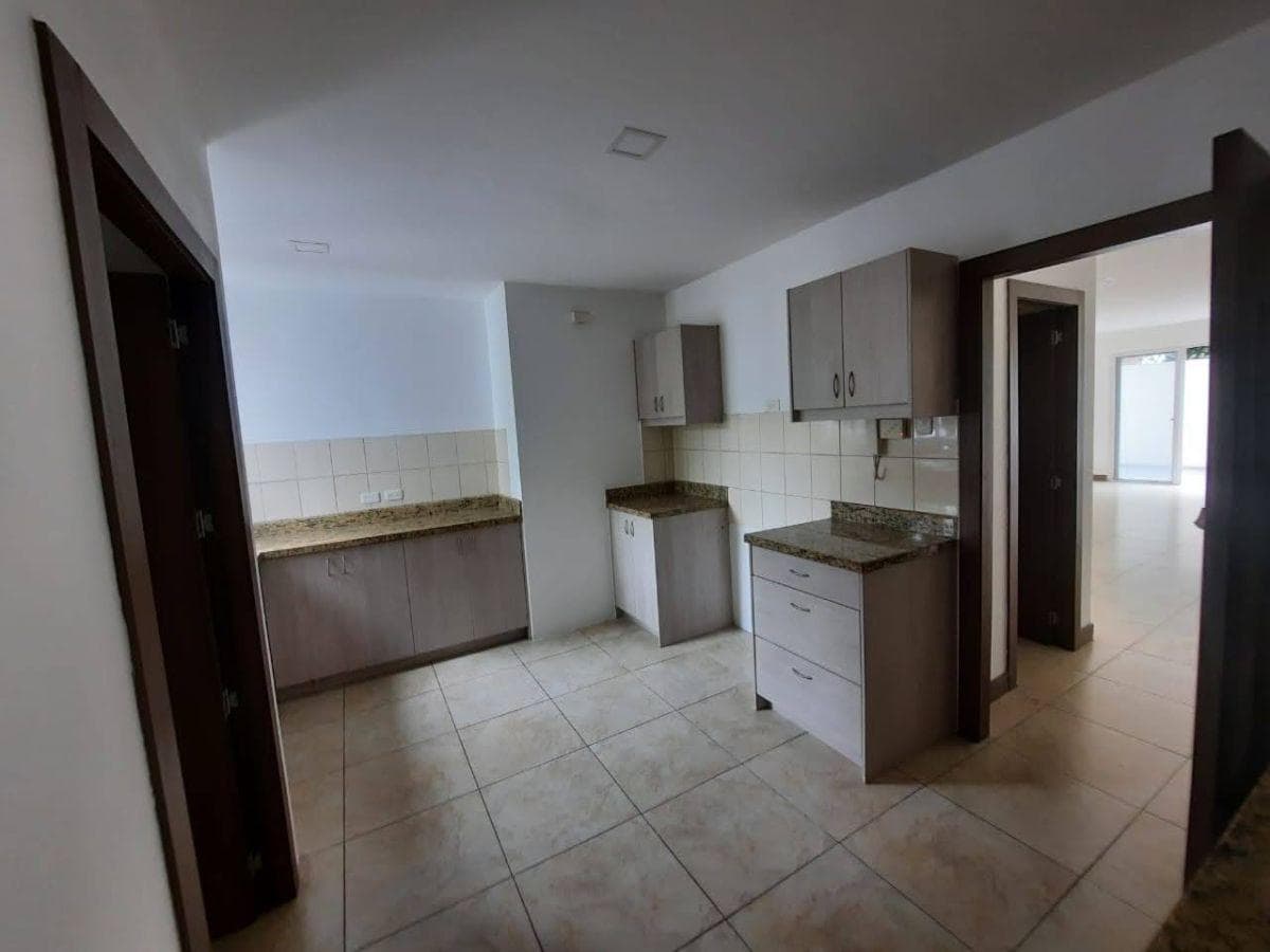 Departamento de 126 m² con 3 Dorm. en Venta en Vía a La Costa, Guayas — imagen 6