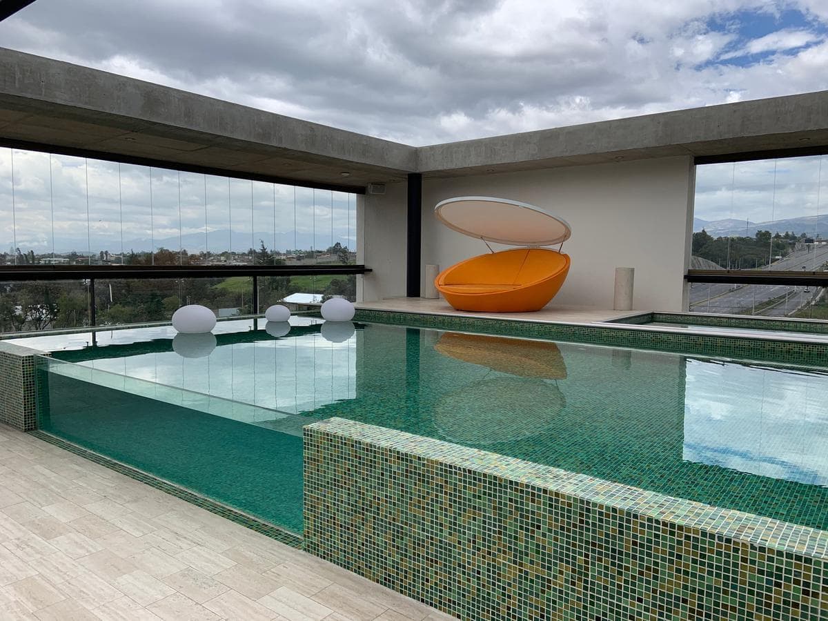 Tumbaco Sector La Cerámica Se Vende Espectacular Penthouse, Moderno con Piscina (Cr) — imagen 8