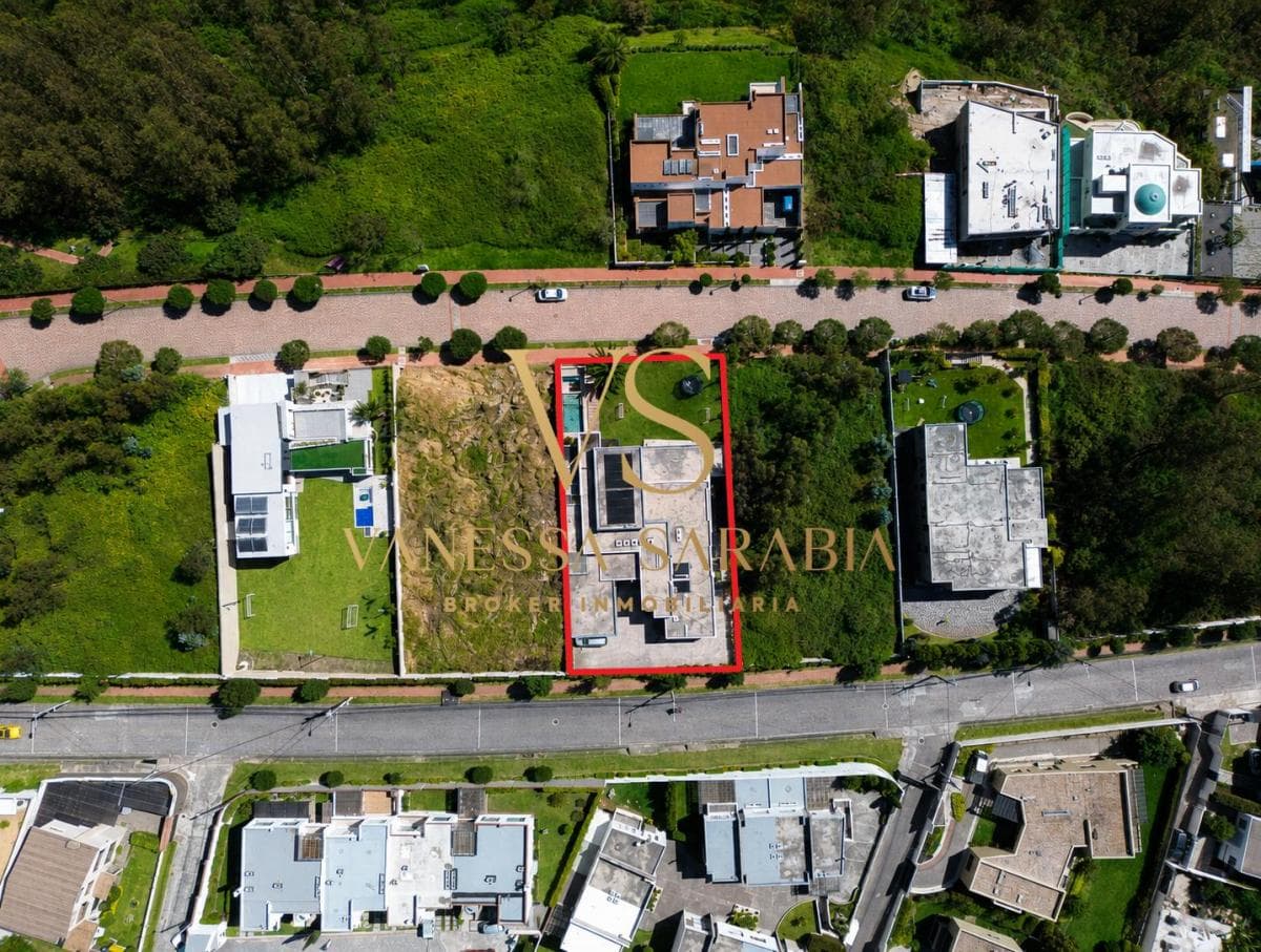 Venta Exclusiva Casa en San Juan de Cumbaya, Quito – Ecuador — imagen 10