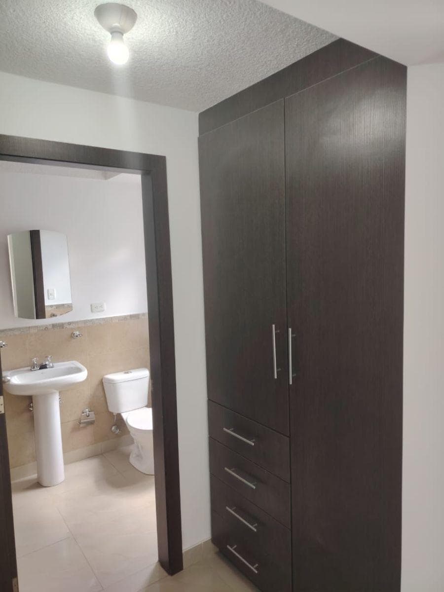 Casa de Venta Puerta del Valle, Sector Conocoto — imagen 8
