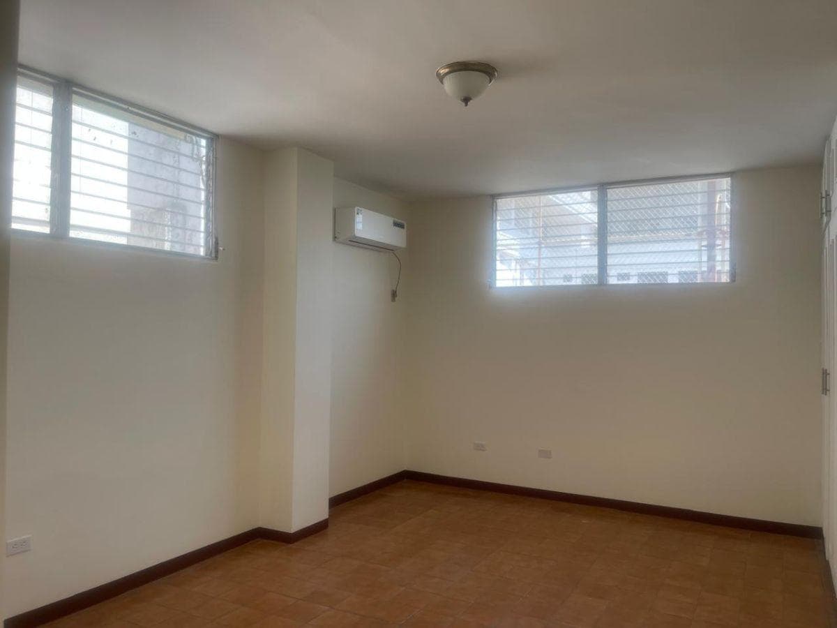 Vendo Departamento, sector Lomas de Urdesa Vista Panorámica. Guayas — imagen 6