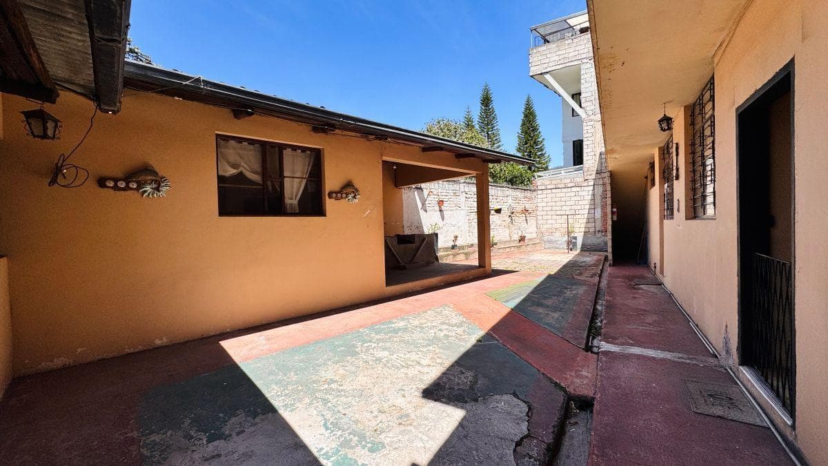 Terreno en Venta Cumbaya - Inversionistas y Constructores — imagen 3
