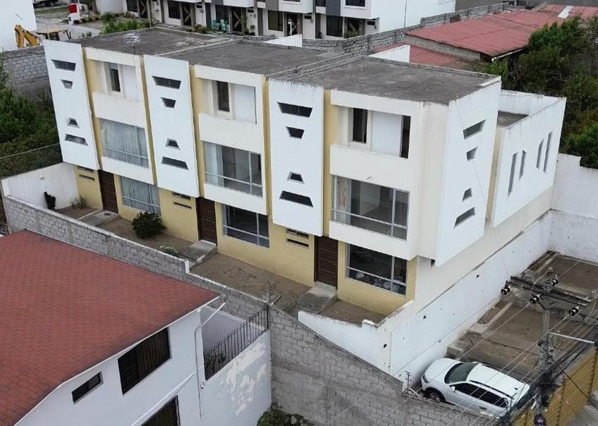 Casa en Venta, Tungurahua — imagen 1