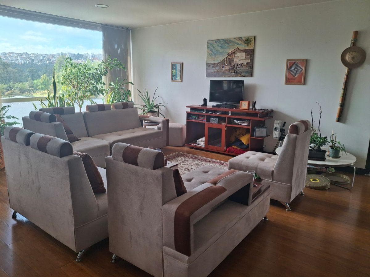 El Condado Primera Etapa, Departamento de 3 Habitaciones, 3 Parqueos — imagen 9