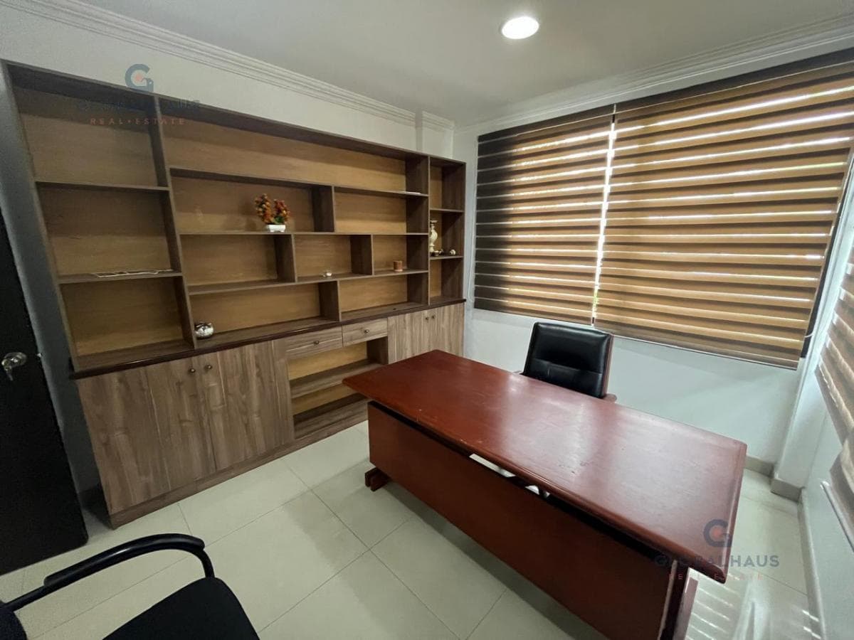 Venta de Casa Amoblada en Urb. Santa Maria de Casa Grande, 4 Habitaciones, Habitacion Pb m. H, Guayas — imagen 7